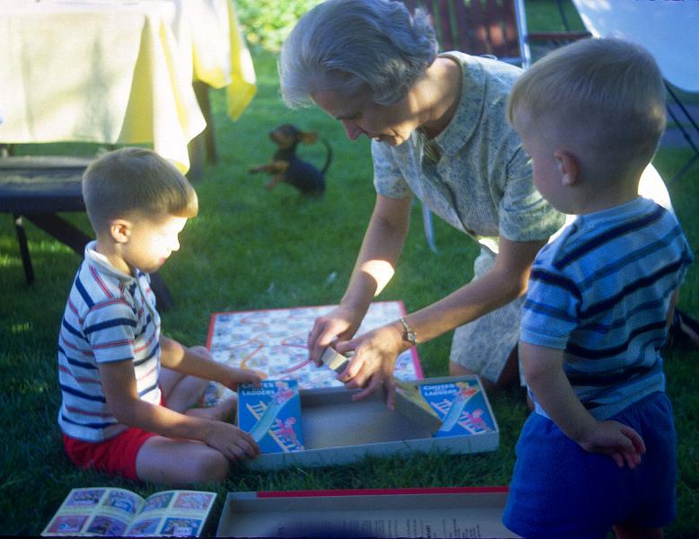 0320-Kenneth, Betty, John, playing Chutes and Ladders.jpg - Kenneth, Betty, and John.  Birch Street, Denver.